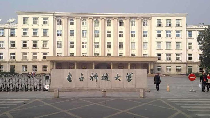电子代工流程揭秘：关键步骤与注意事项**
