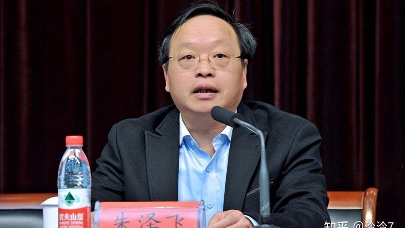 FR-4与铝基板：揭秘PCB材质的差异化选择